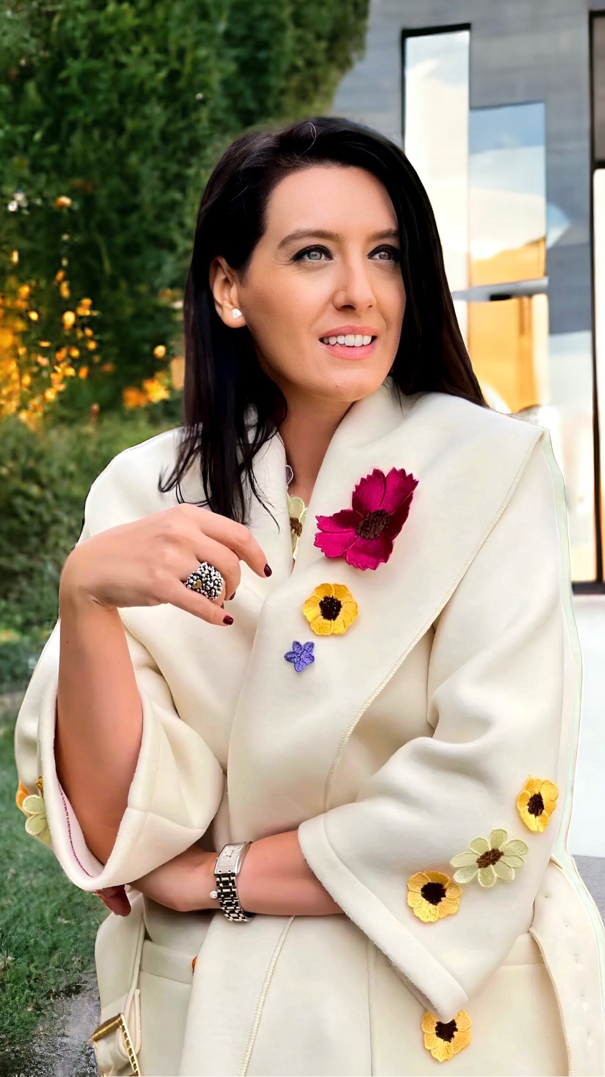 Ivory overcoat with flowers